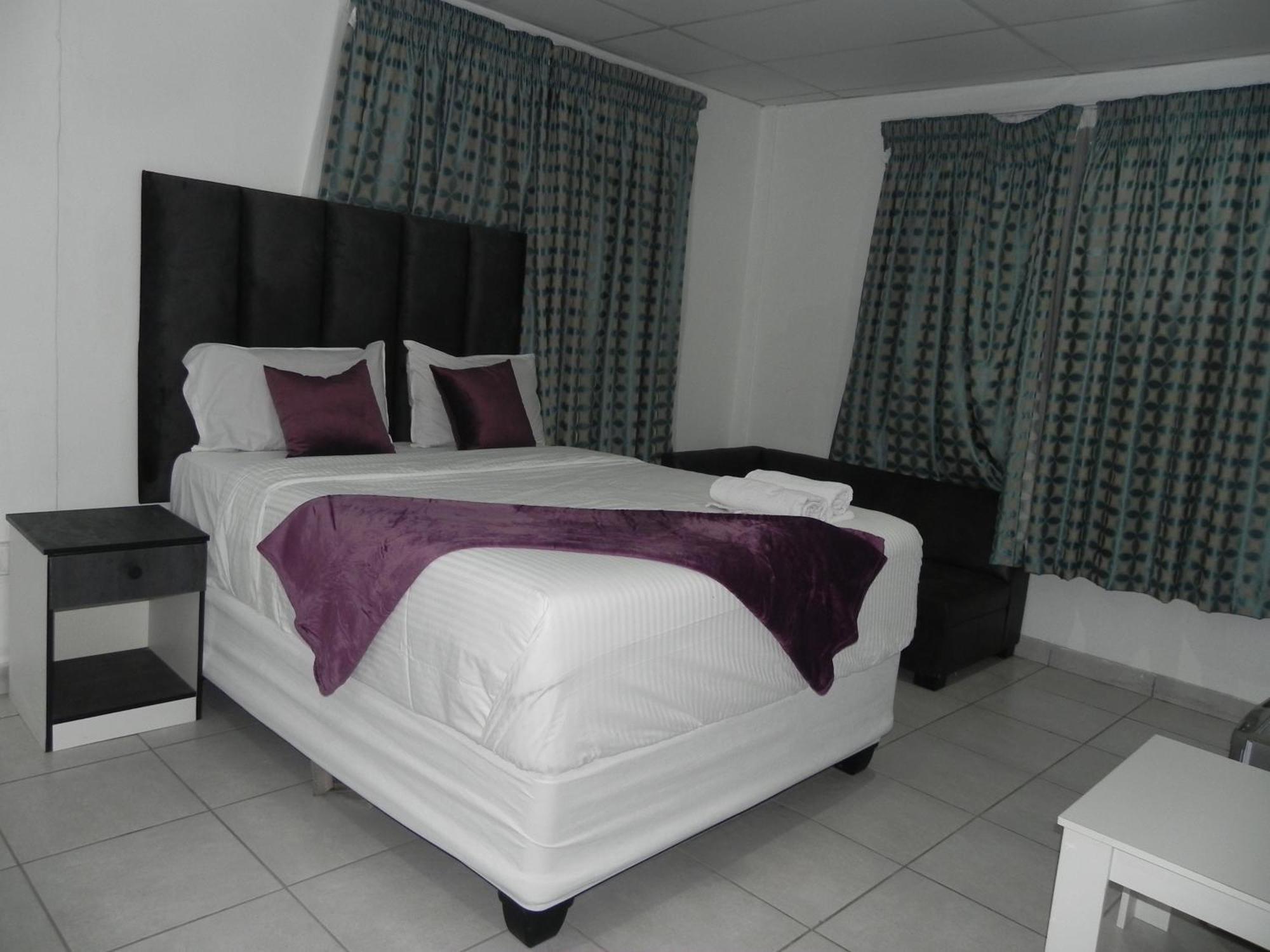 Hotel De Bliss