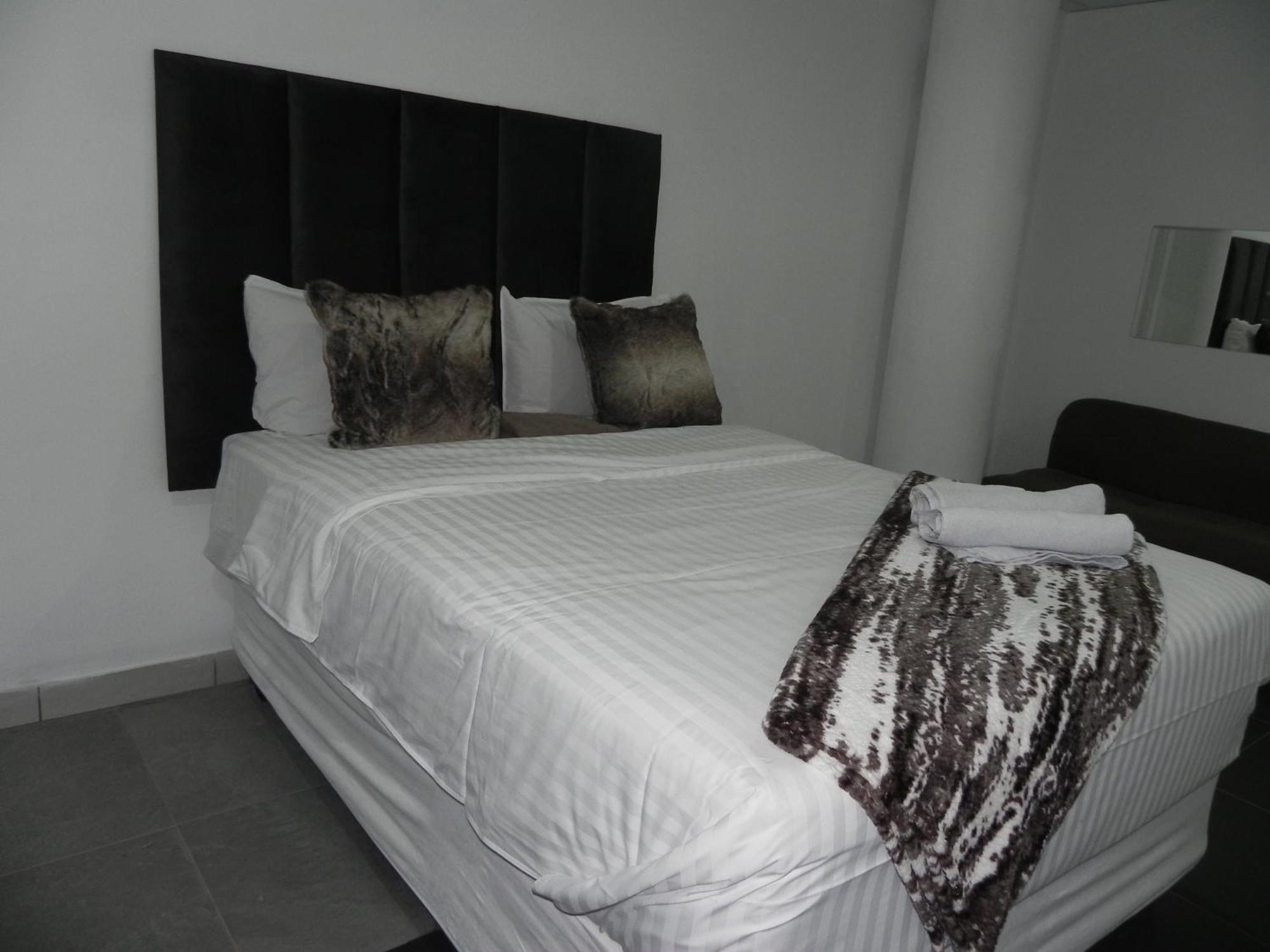Hotel De Bliss